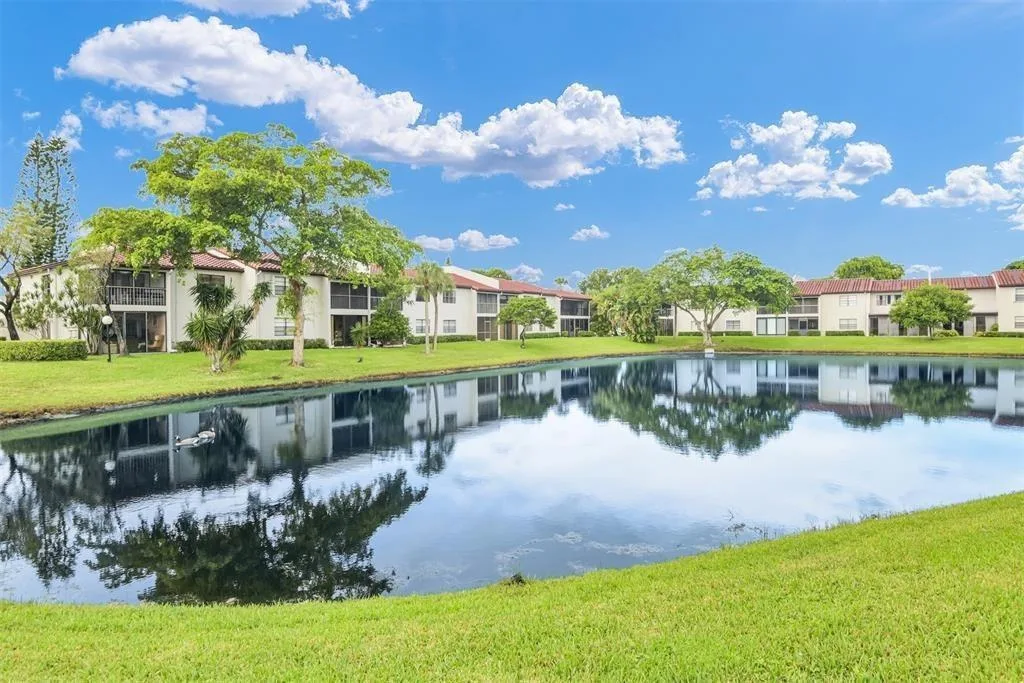 21364 Cypress Hammock Drive # 1l, Boca Raton, FL 33428