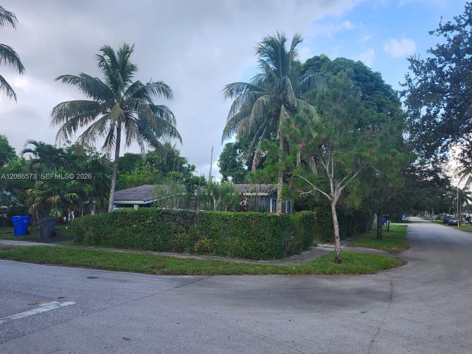 6570 Thomas St # -, Hollywood, FL 33024