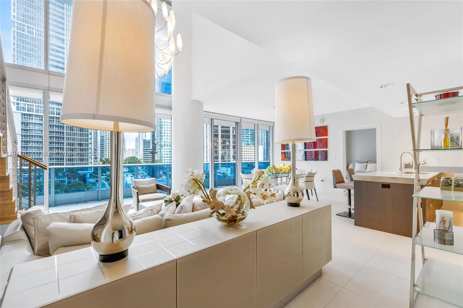 200 Biscayne Boulevard Way # 504, Miami, FL 33131 photo 2