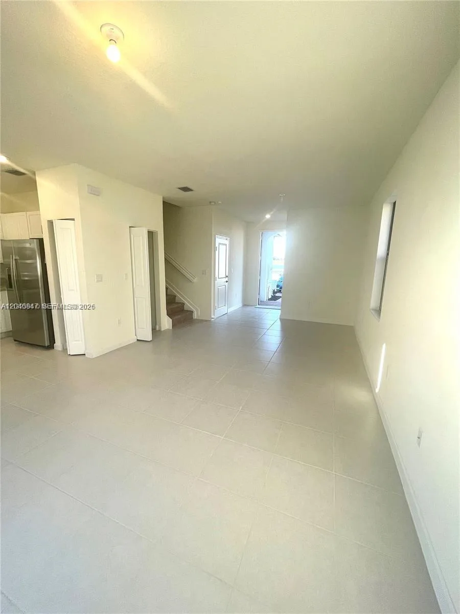 3338 W 112th St, Hialeah, FL 33018 photo 10