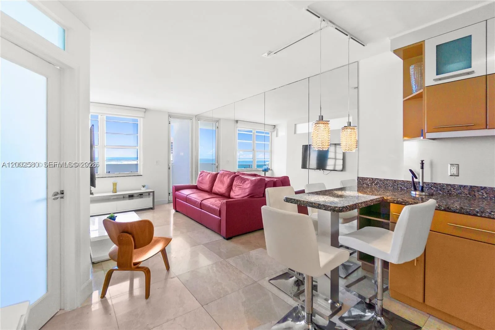 100 Lincoln Rd # 1046, Miami Beach, FL 33139 photo 4