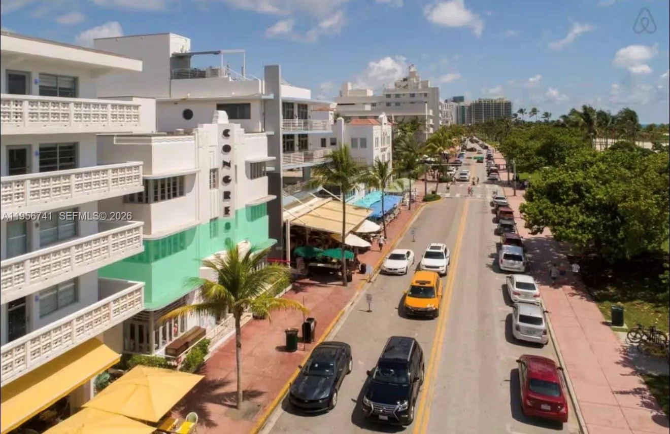 1036 Ocean Dr # B201, Miami Beach, FL 33139 photo 3