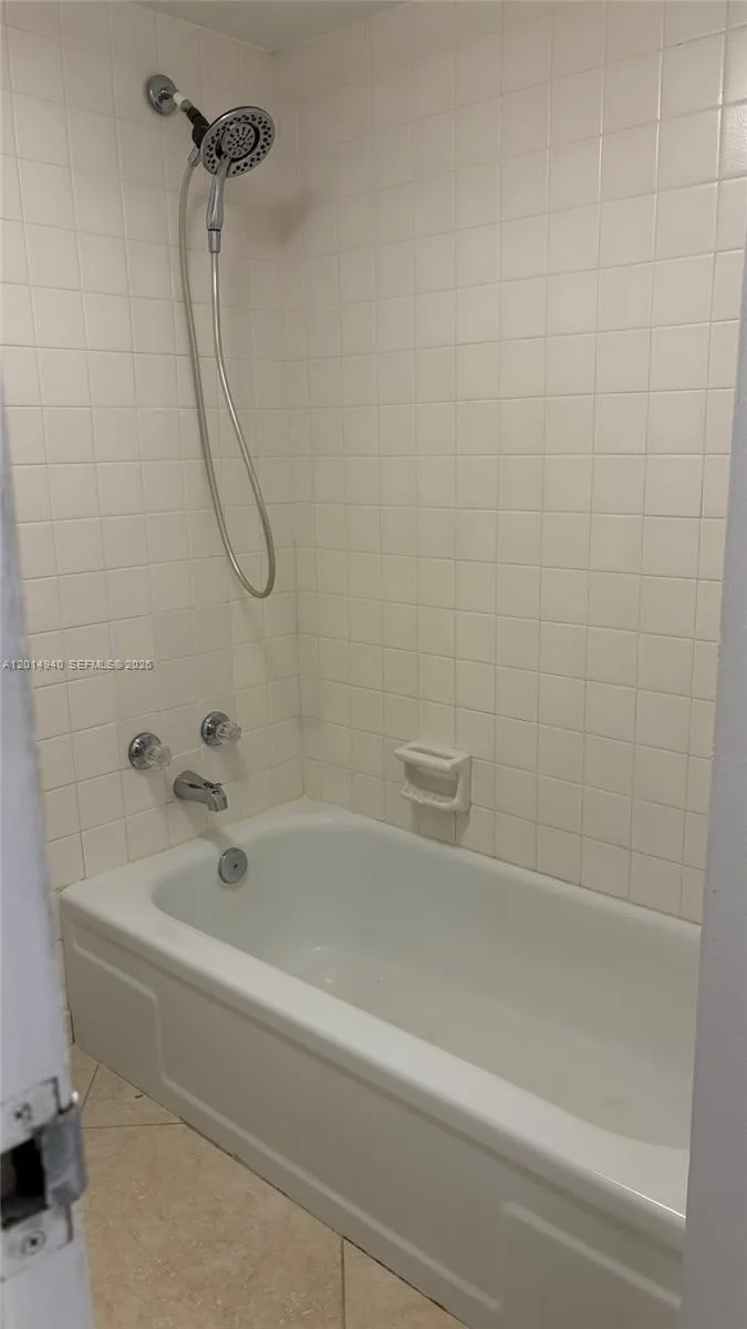 4334 NW 9th Ave # 7-2F, Deerfield Beach, FL 33064 photo 9
