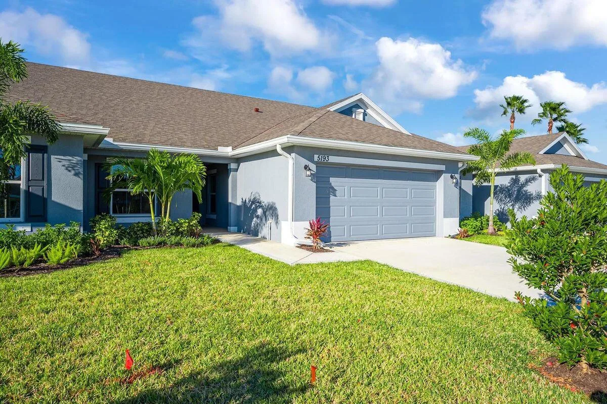 8614 Giovanni Avenue, Fort Pierce, FL 34951