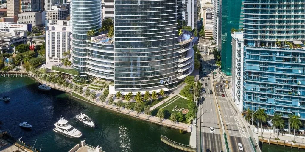 99 SE 5TH # 7102, Miami, FL 33131 photo 6