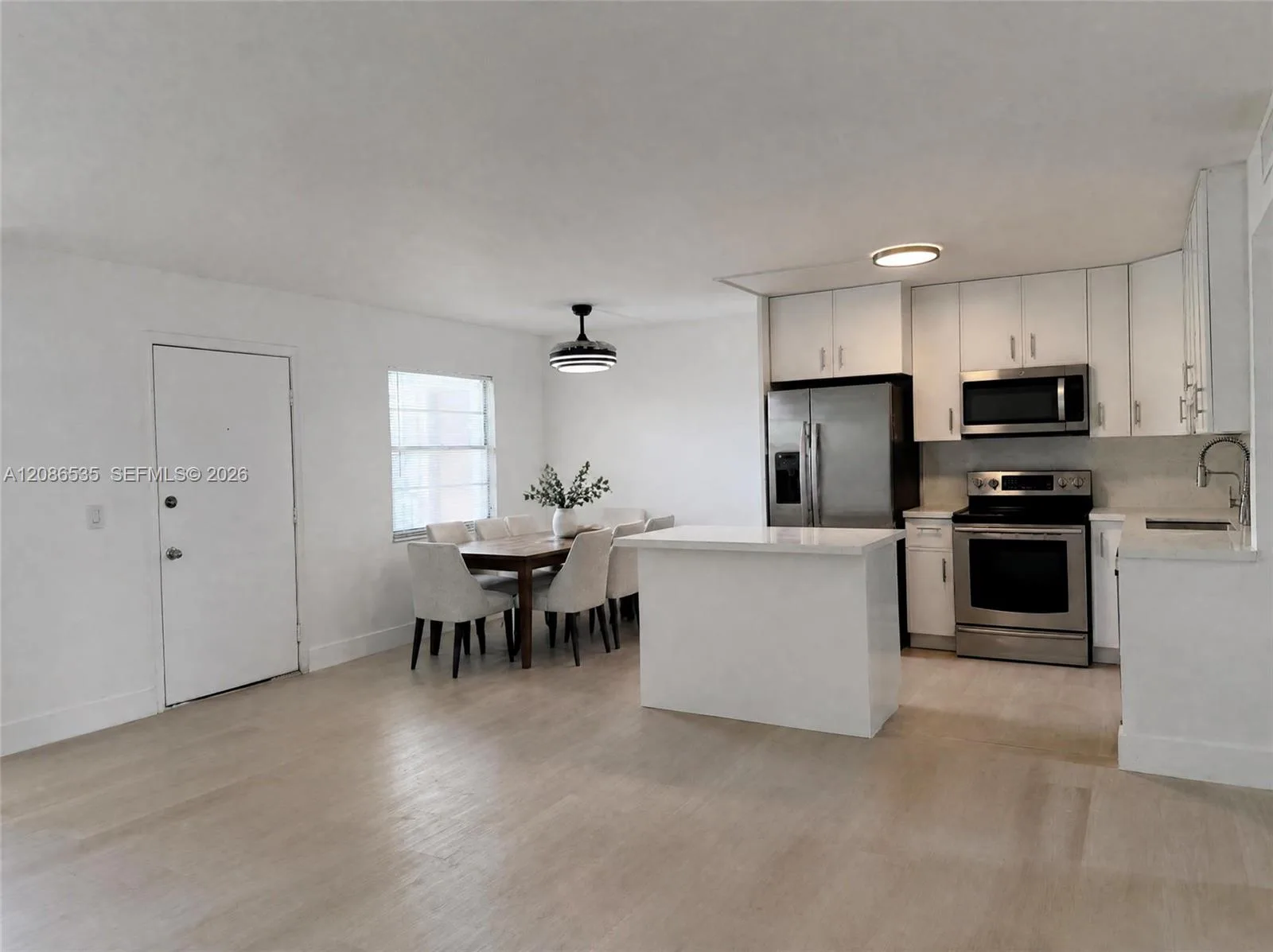 13475 SW 9th St # 302A, Pembroke Pines, FL 33027