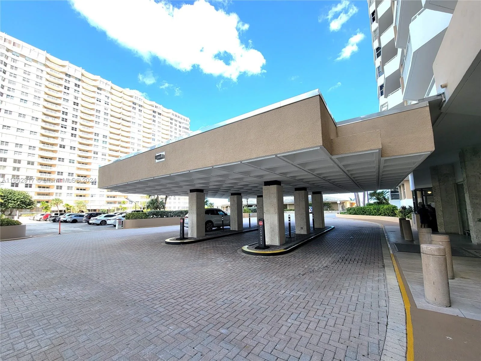 1980 S Ocean Dr # 2C, Hallandale Beach, FL 33009