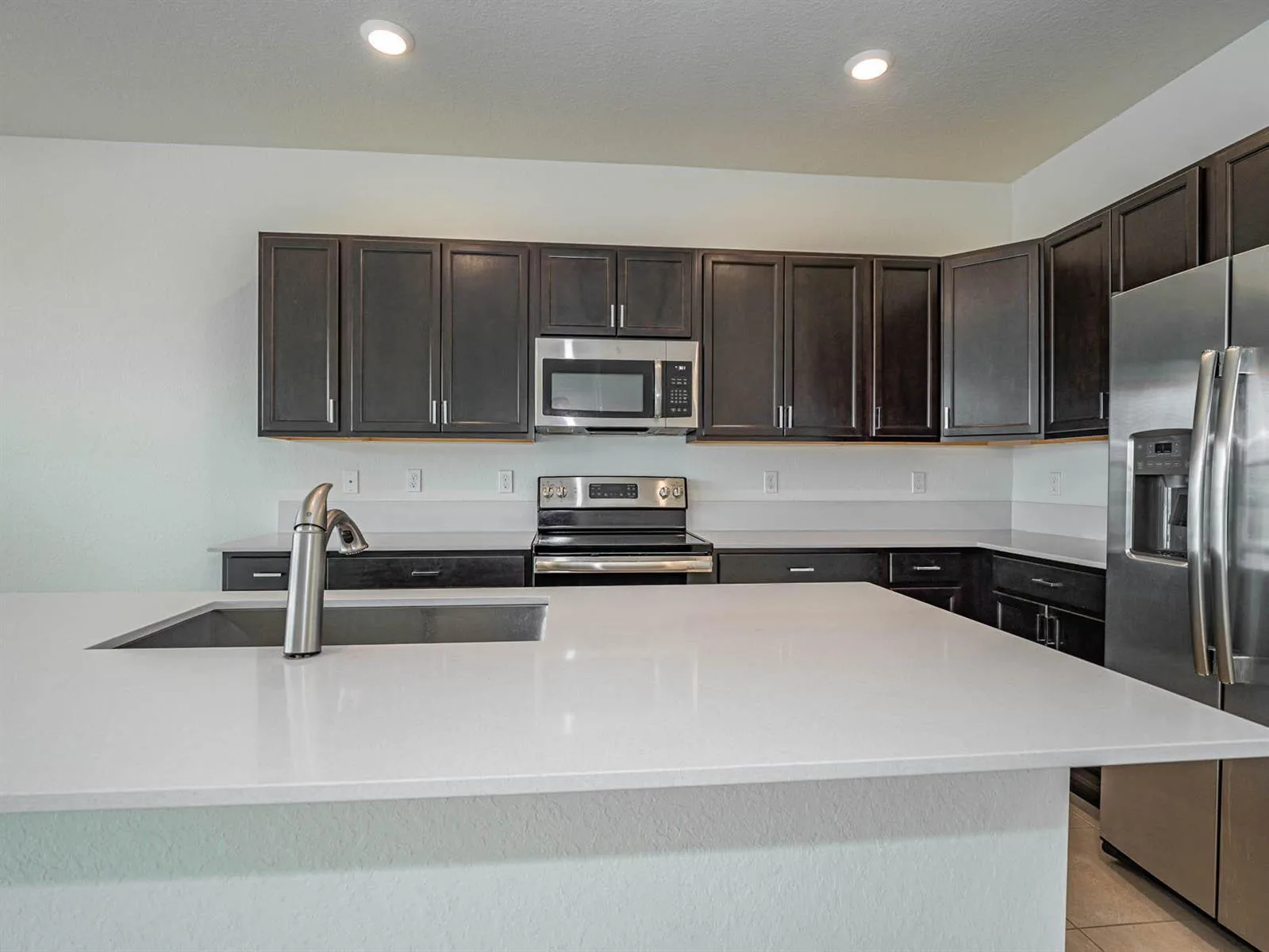 10032 W VILLA Circle, Vero Beach, FL 32966 photo 8