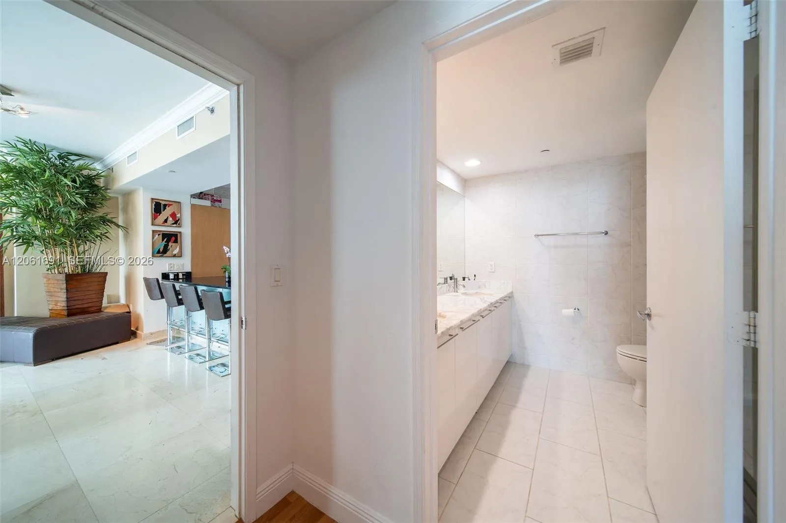 950 Brickell Bay Dr # 1211, Miami, FL 33131 photo 13