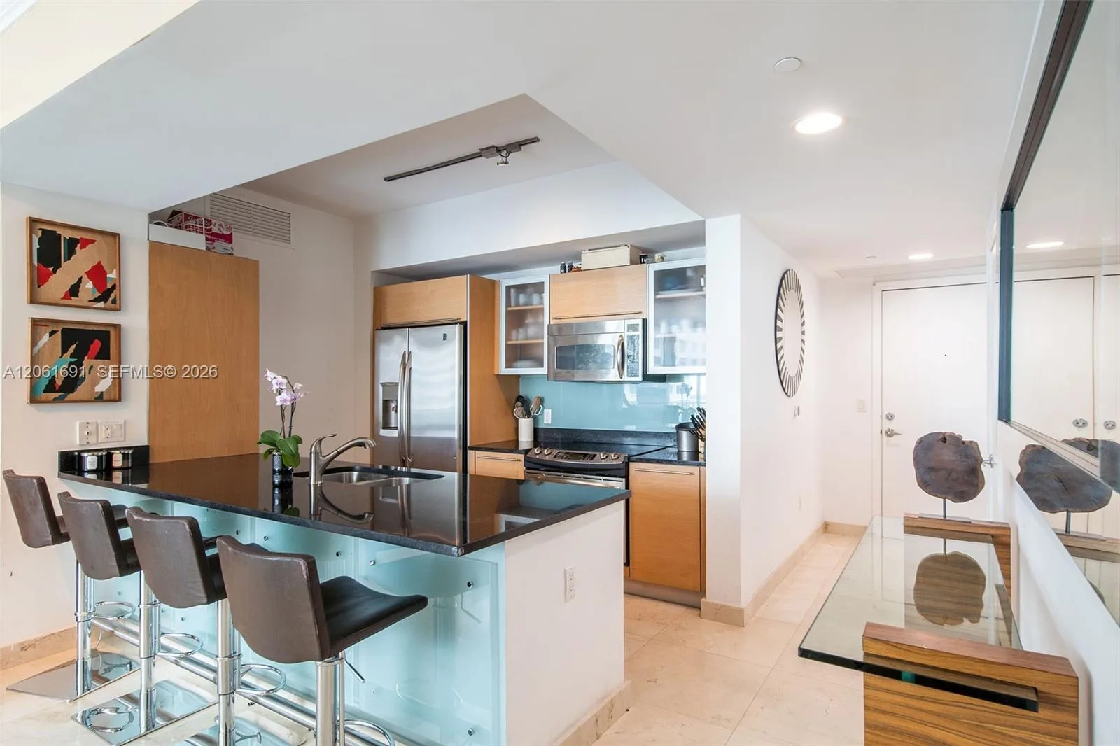 950 Brickell Bay Dr # 1211, Miami, FL 33131 photo 2