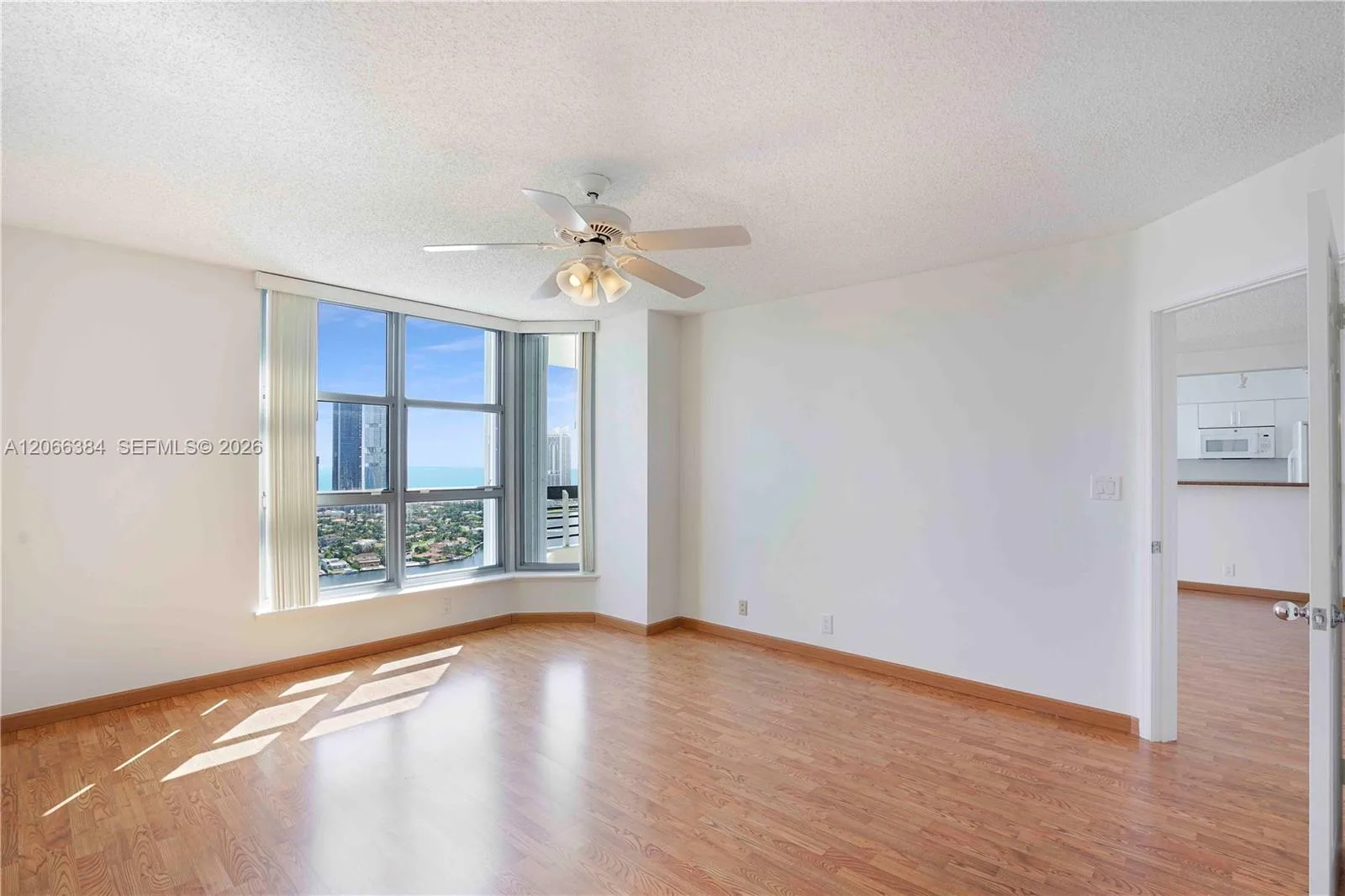 3530 Mystic Pointe Dr # 3214, Aventura, FL 33180 photo 13