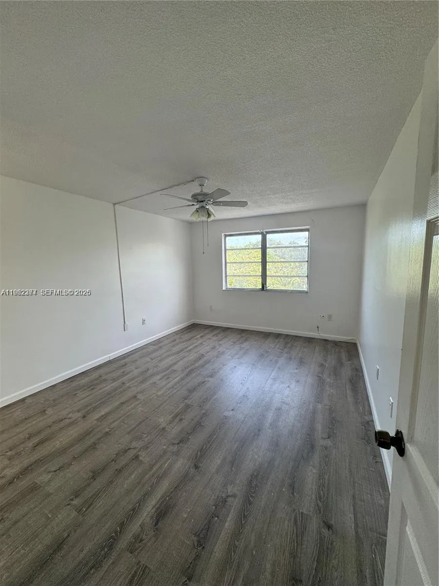 1225 NE 124th St # 46A, North Miami, FL 33161