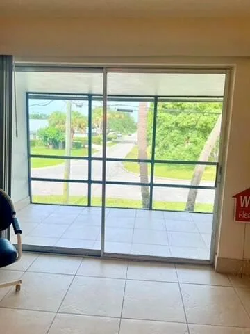 2302 Sunrise # 3-201, Fort Pierce, FL 34949 photo 3