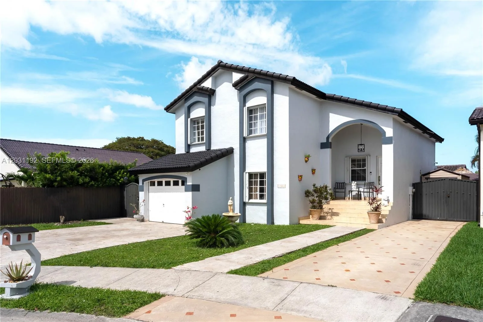 1084 SW 142nd Pl, Miami, FL 33184