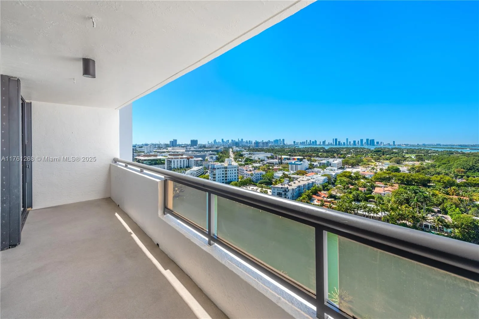 2555 Collins Ave # 2104, Miami Beach, FL 33140