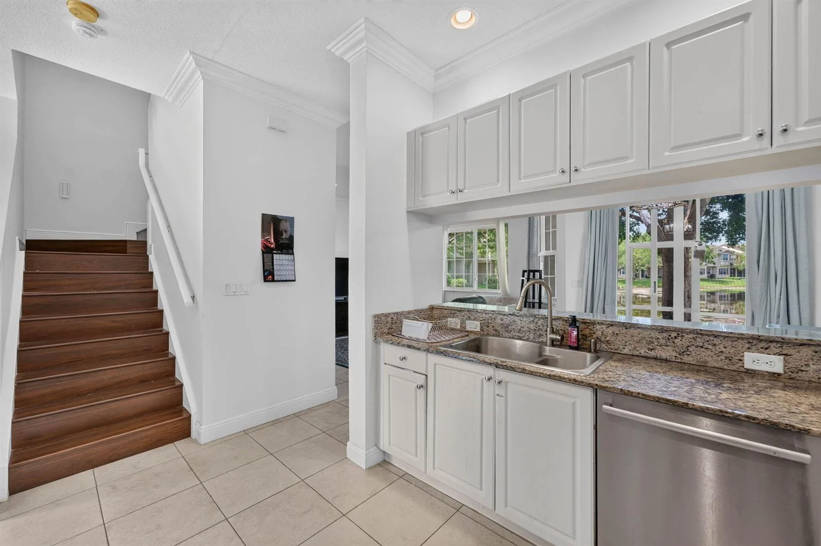 3355 Lakeside Drive, Davie, FL 33328 photo 12