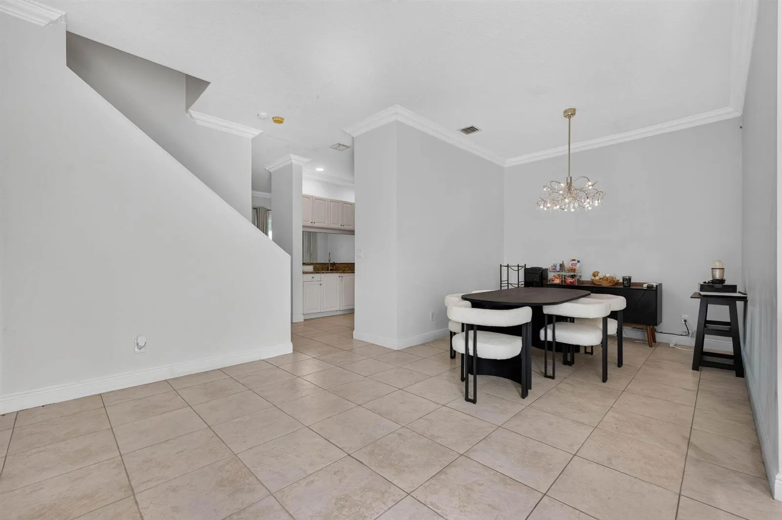 3355 Lakeside Drive, Davie, FL 33328 photo 6
