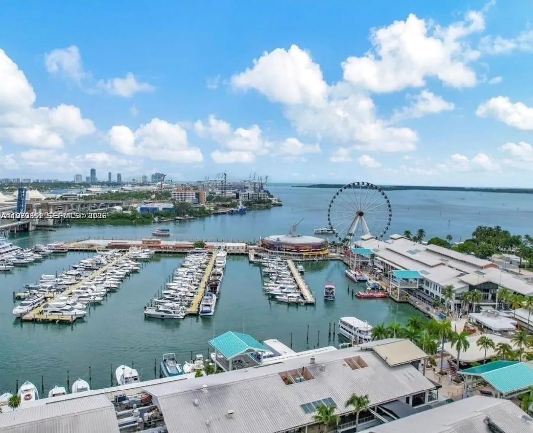 244 Biscayne Blvd # 440, Miami, FL 33132 photo 6