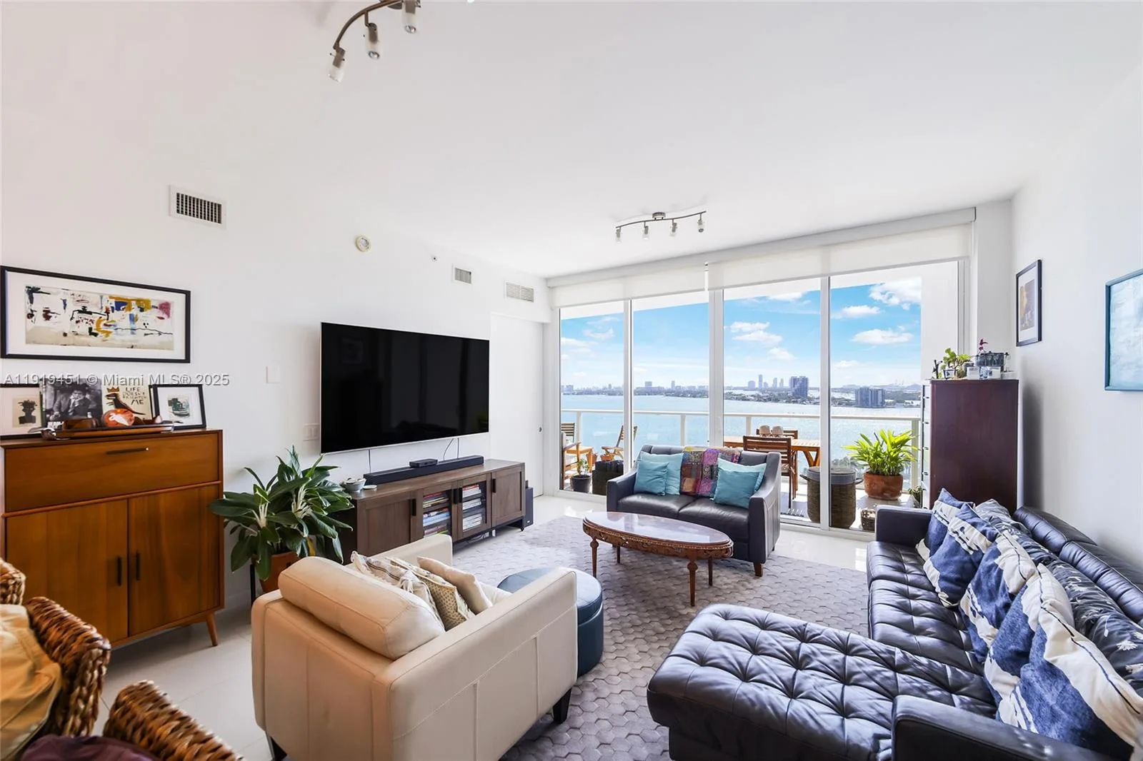 2020 N Bayshore Dr # 1604, Miami, FL 33137 photo 11