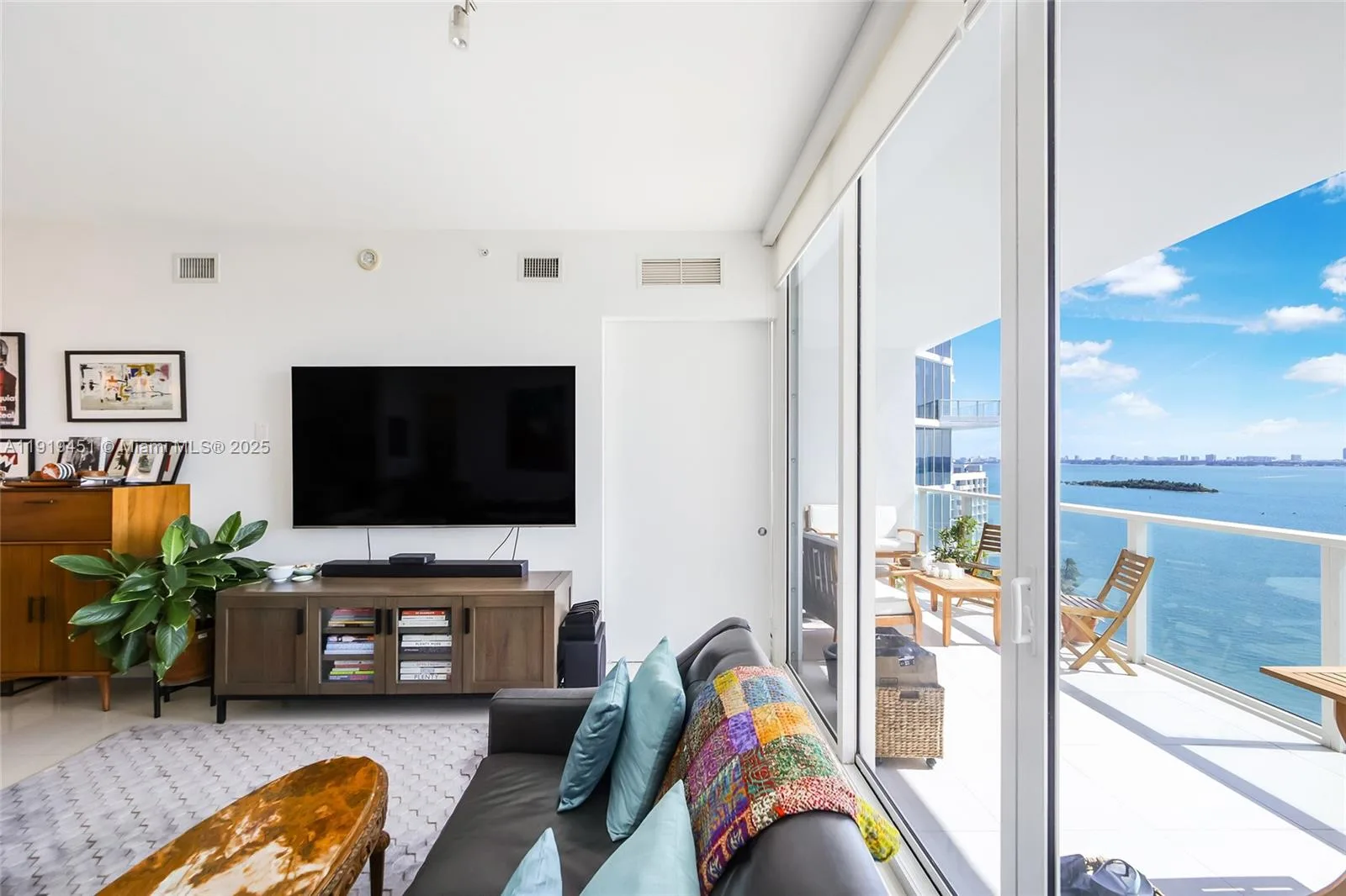 2020 N Bayshore Dr # 1604, Miami, FL 33137 photo 13