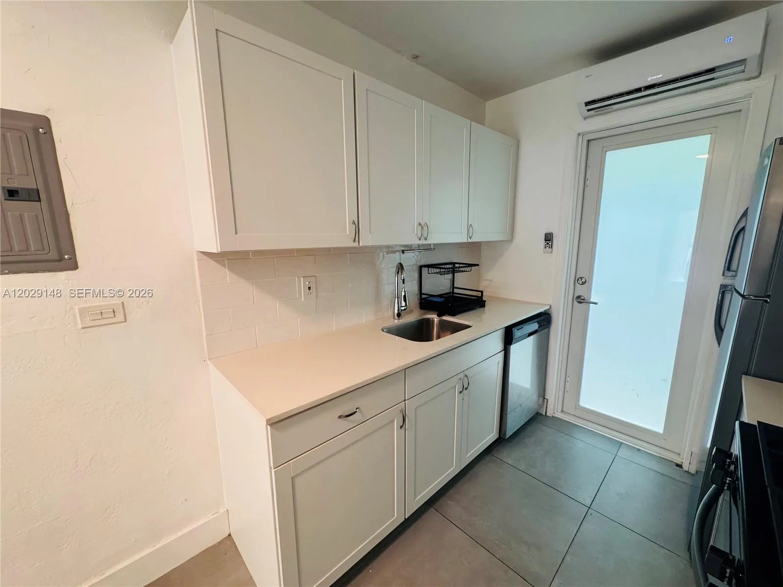 75 Washington Ave # 10, Miami Beach, FL 33139 photo 5