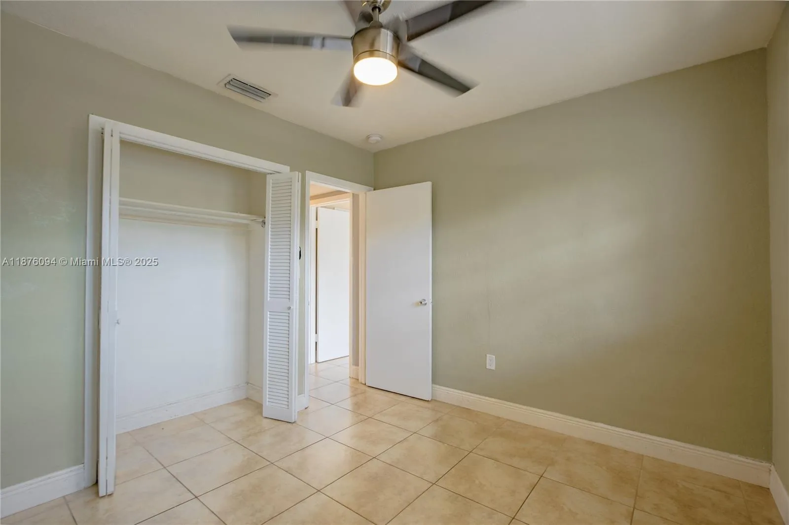 120 Royal Palm Rd # 315, Hialeah Gardens, FL 33016 photo 8