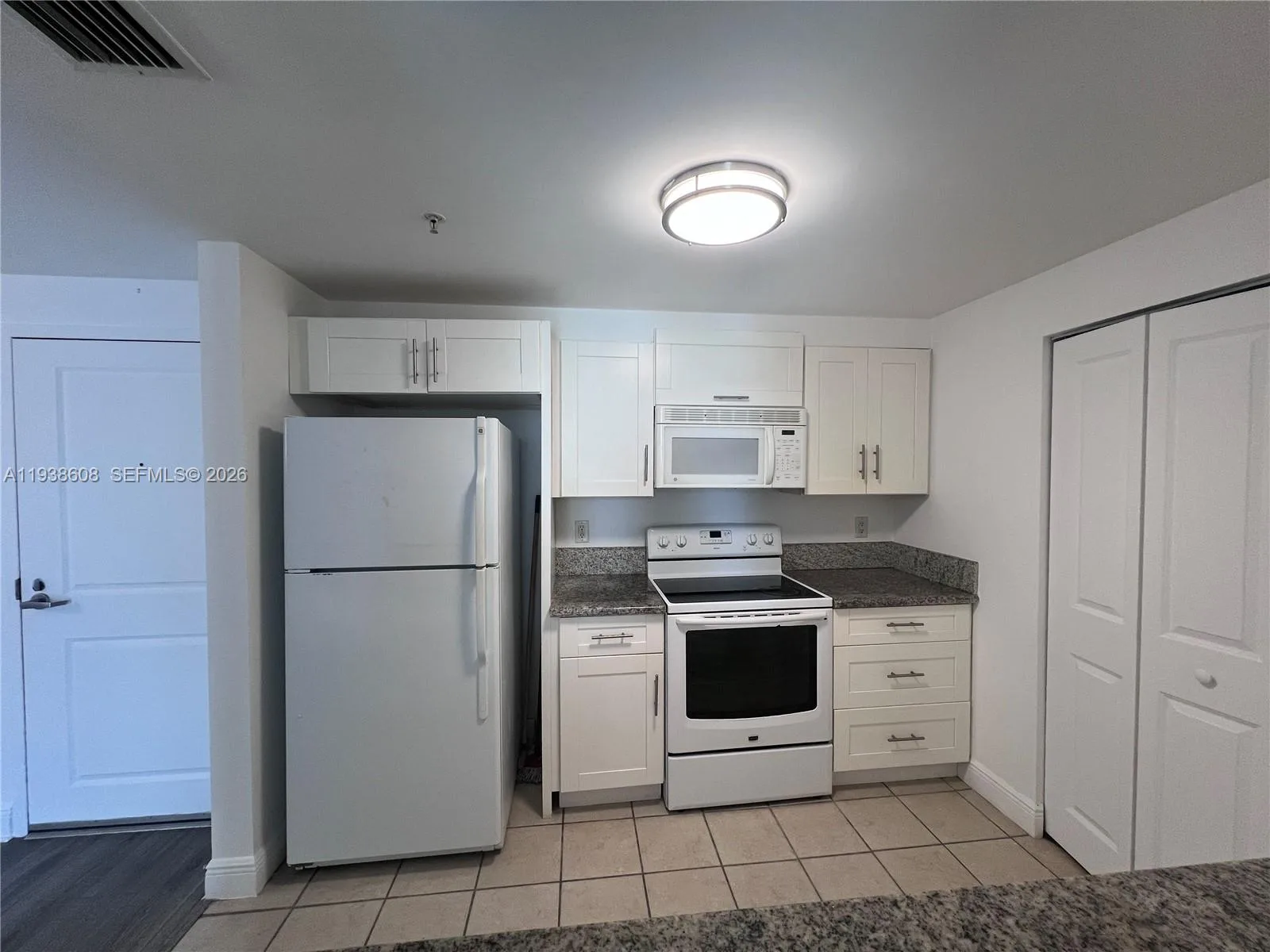 1250 S Miami Ave # 2104, Miami, FL 33130 photo 6