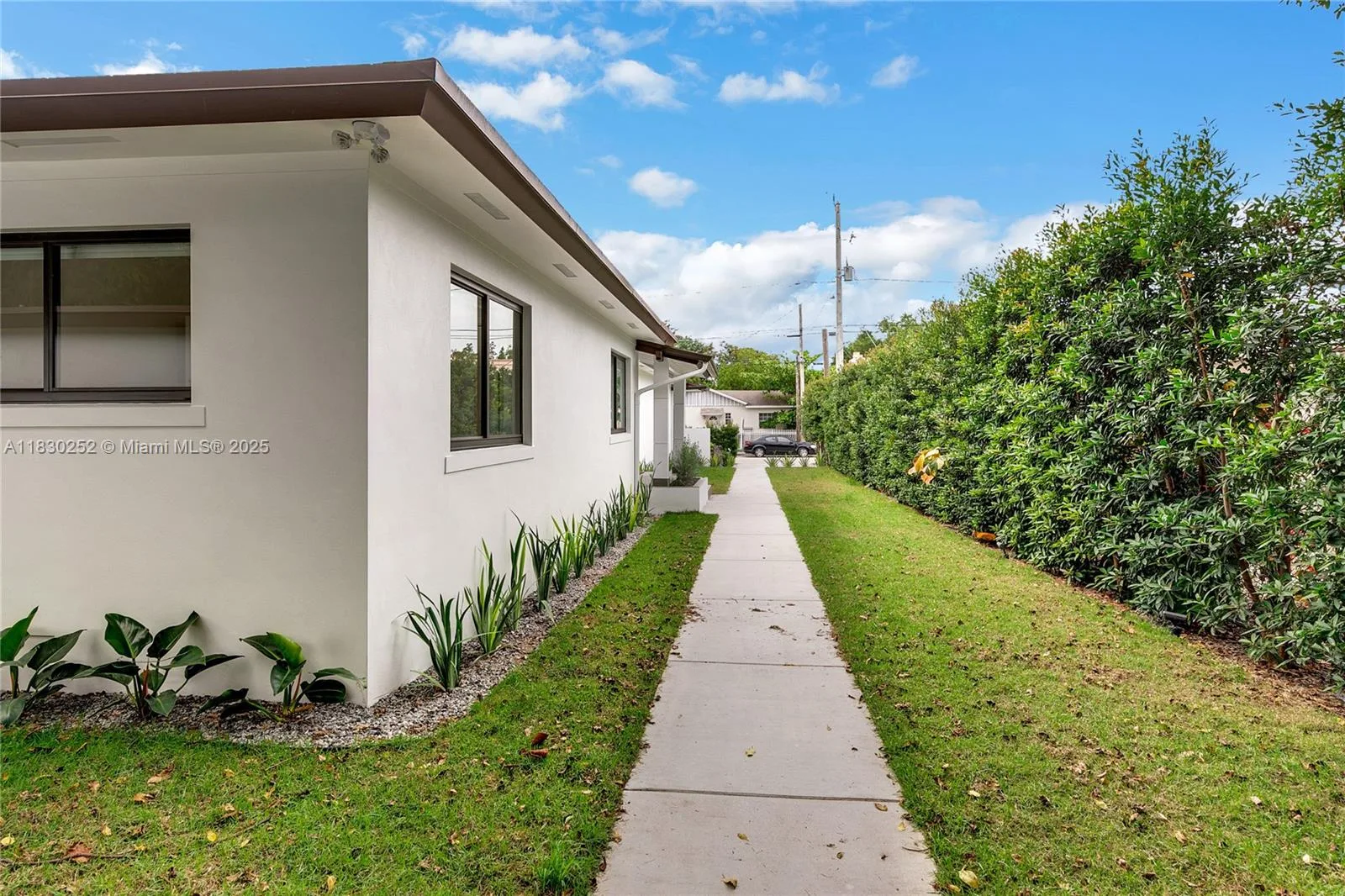36 NW 52nd St, Miami, FL 33127 photo 8