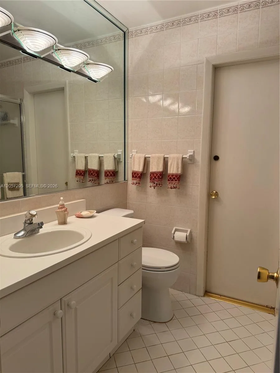 3440 NE 170th St, North Miami Beach, FL 33160 photo 13