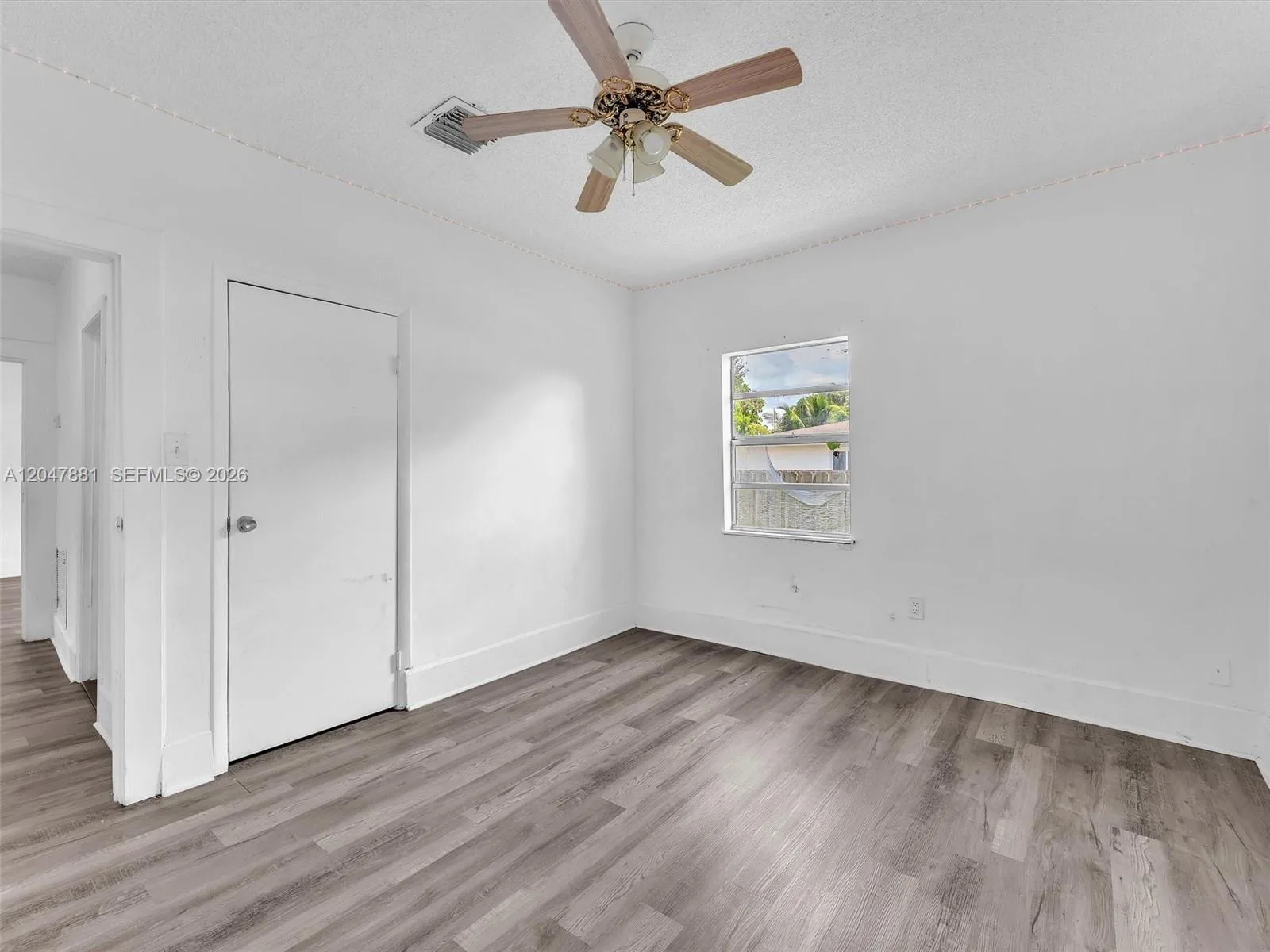 1932 Dewey St, Hollywood, FL 33020 photo 13