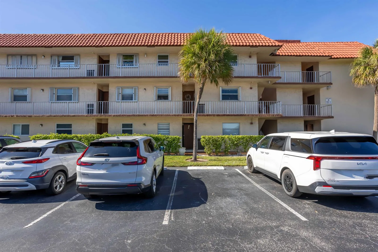 700 SE 6th Avenue # 107, Deerfield Beach, FL 33441