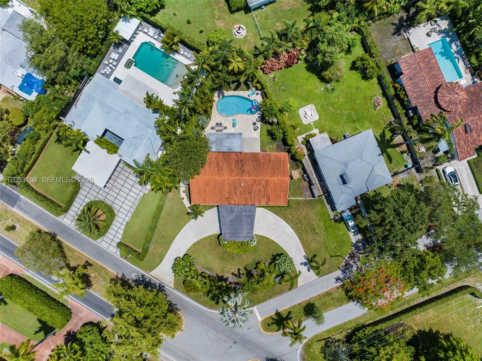 11121 Griffing Blvd, Biscayne Park, FL 33161 photo 2