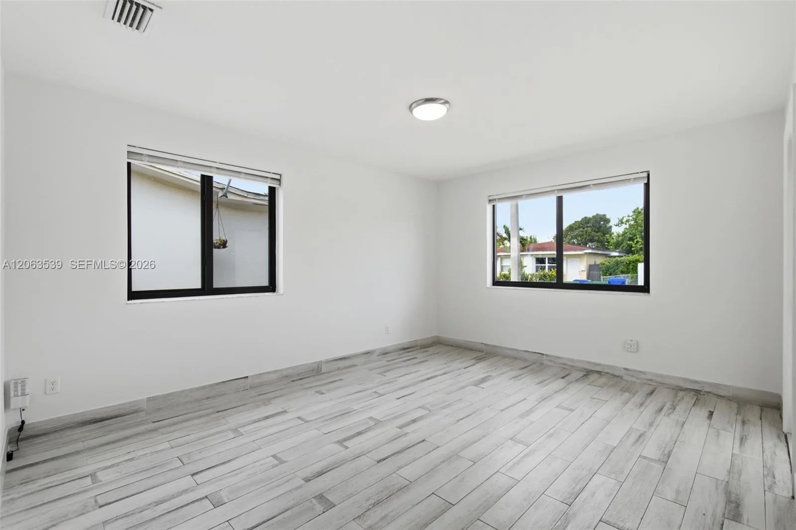 2627 SW 29th Ave # 2627, Miami, FL 33133 photo 4