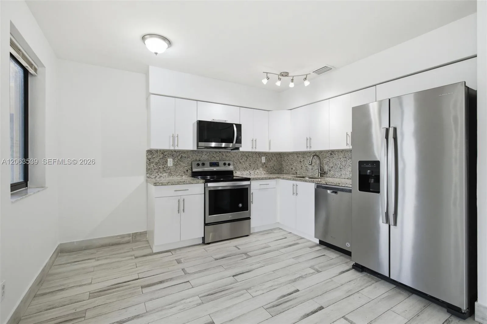 2627 SW 29th Ave # 2627, Miami, FL 33133 photo 6