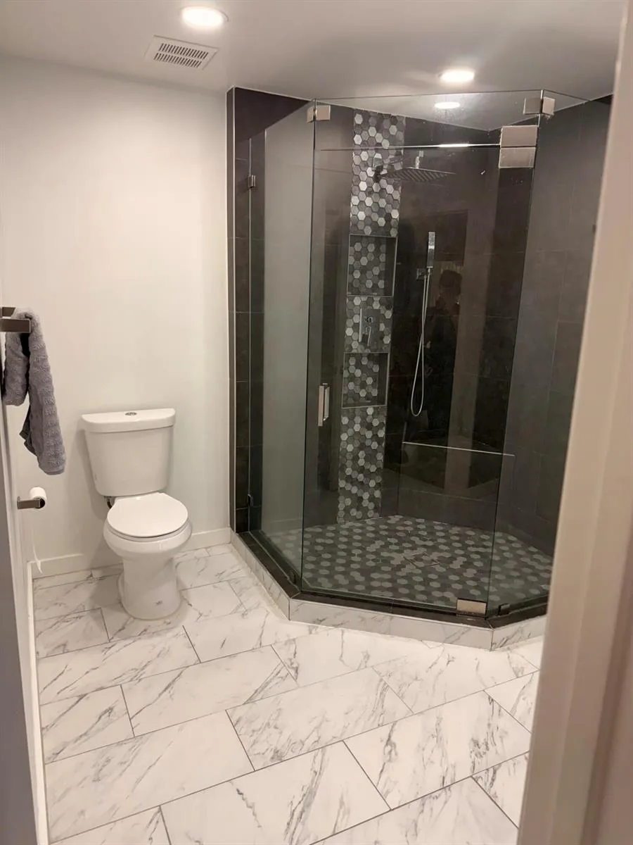 1701 BAYBERRY Drive # 1701, Hollywood, FL 33024 photo 13