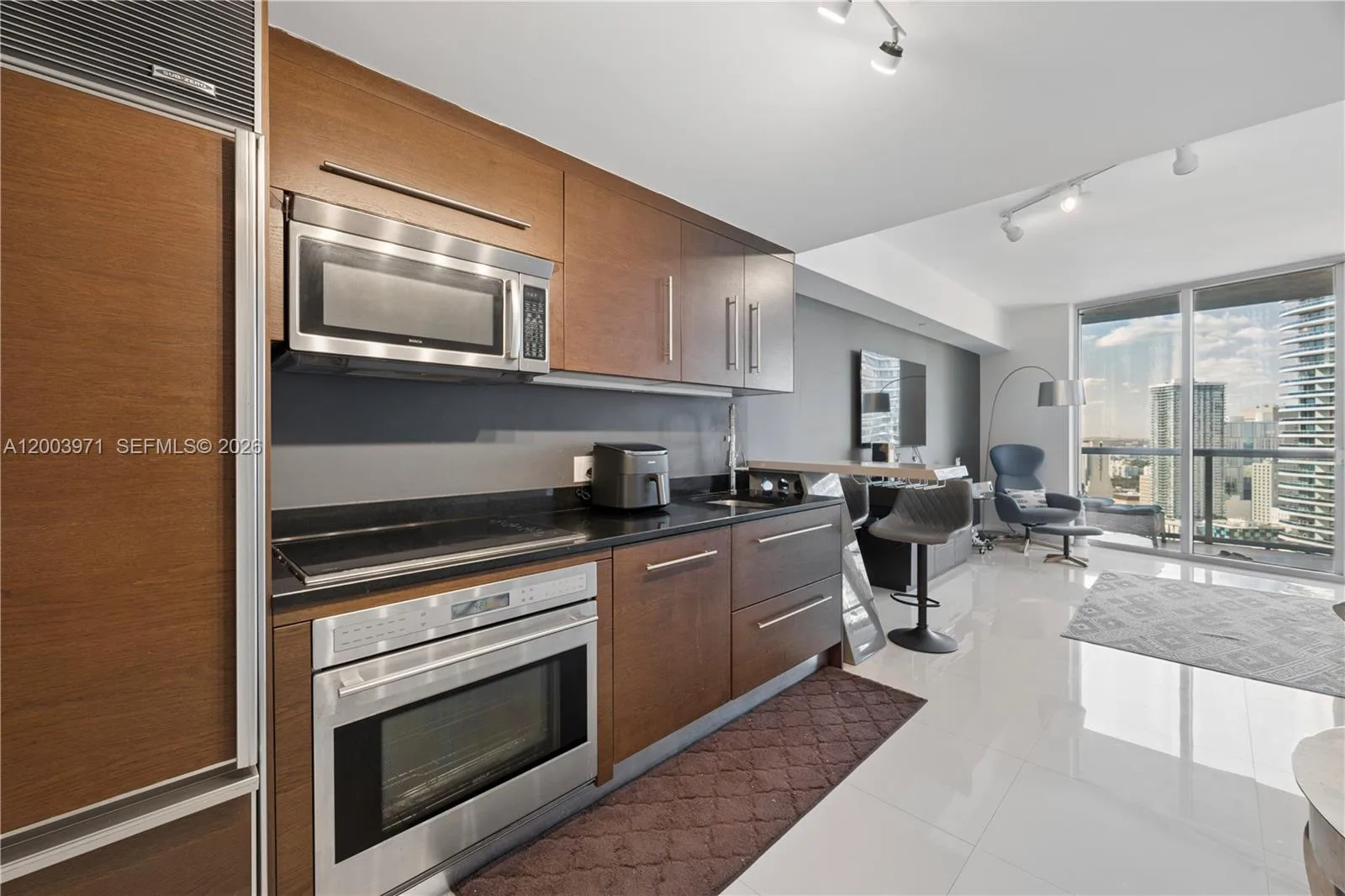 465 Brickell Ave # 3804, Miami, FL 33131 photo 11