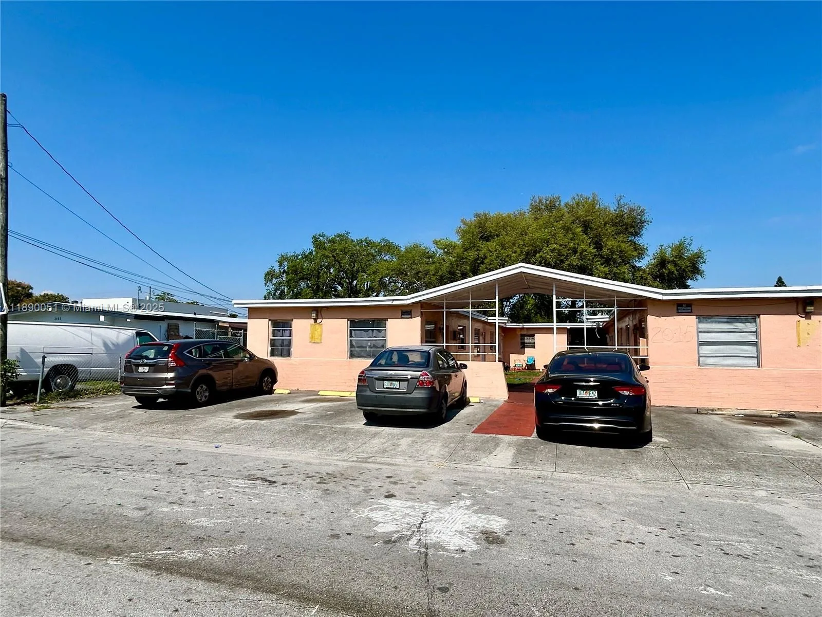 2013 Washington Ave, Opa-Locka, FL 33054 photo 2