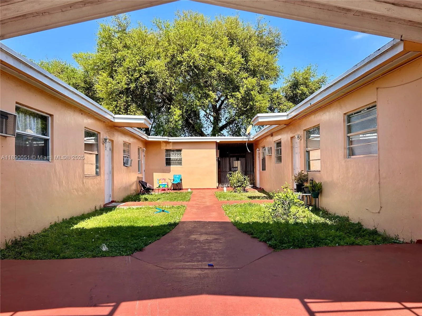 2013 Washington Ave, Opa-Locka, FL 33054 photo 5
