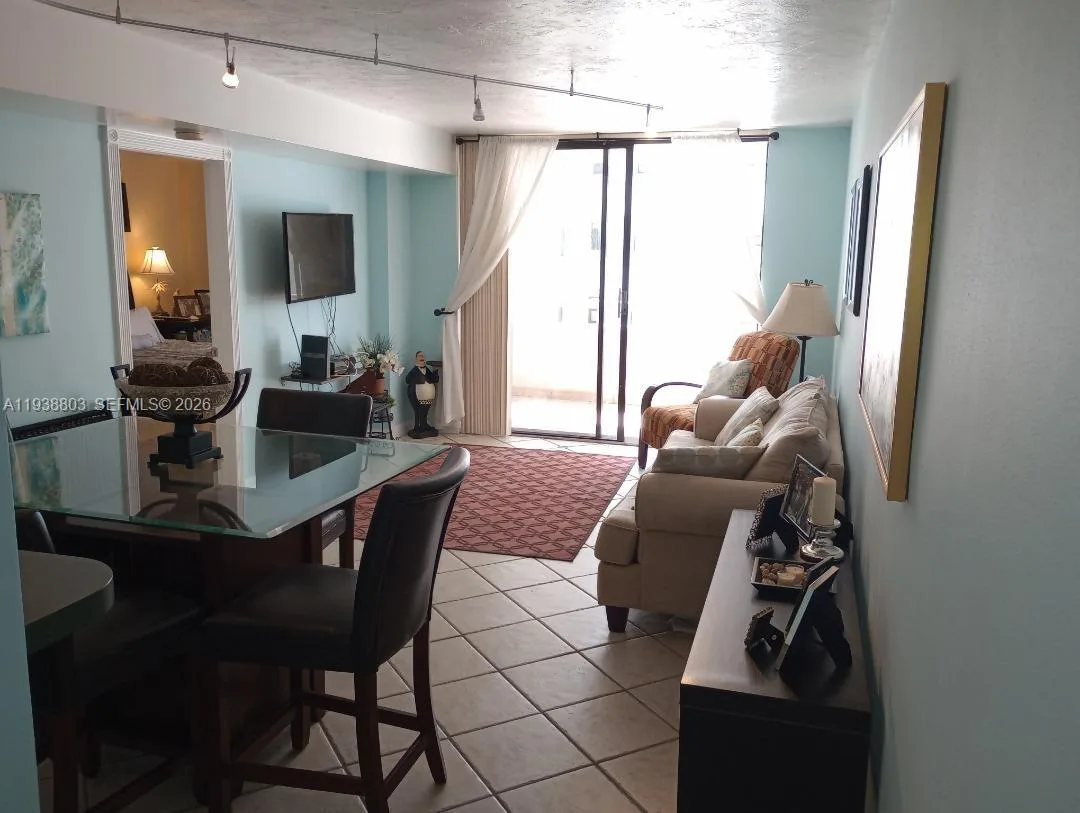 6830 Indian Creek Dr # 5B, Miami Beach, FL 33141 photo 4