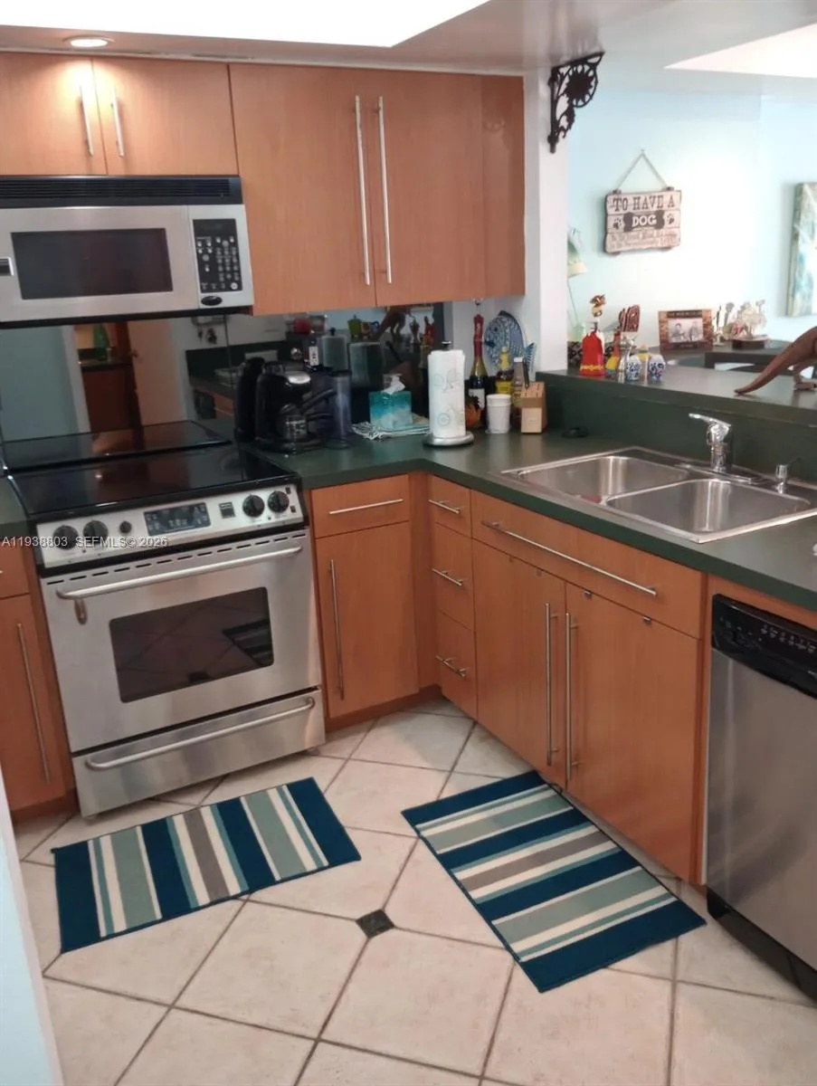 6830 Indian Creek Dr # 5B, Miami Beach, FL 33141 photo 5
