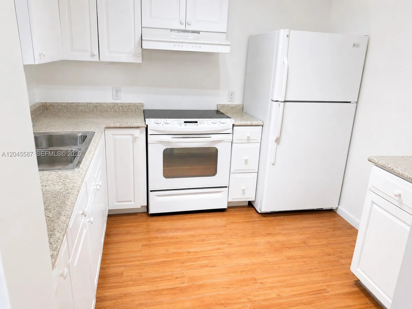 11925 NE 2nd Ave # B315, North Miami, FL 33161