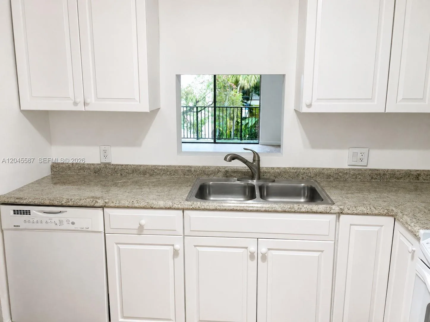 11925 NE 2nd Ave # B315, North Miami, FL 33161 photo 2
