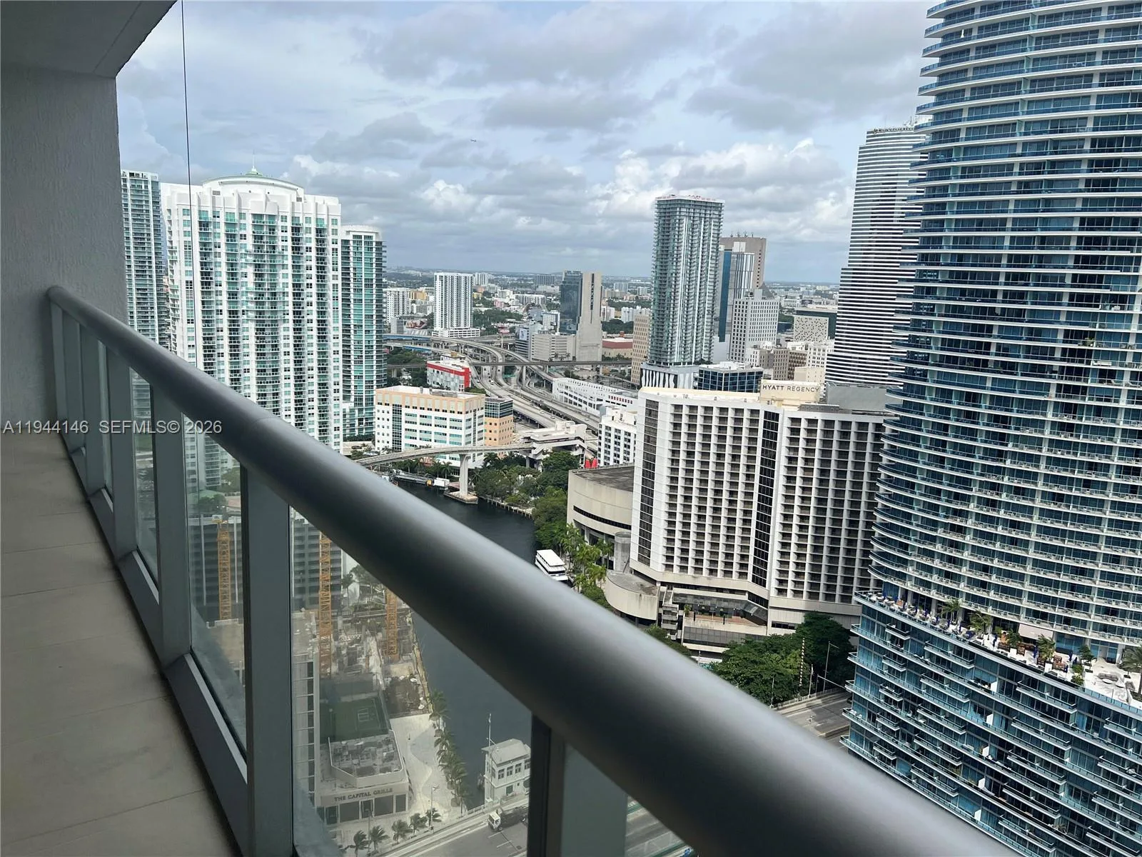 475 Brickell Ave # 3514, Miami, FL 33131 photo 10
