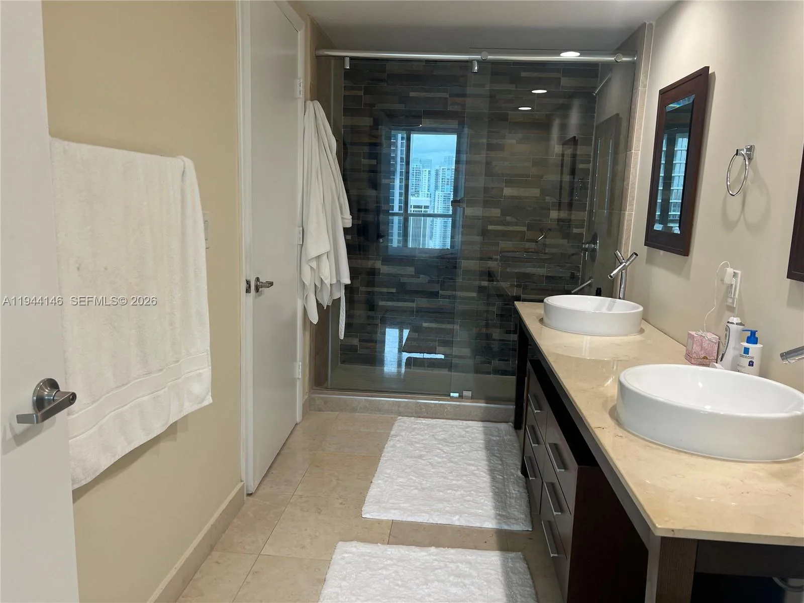 475 Brickell Ave # 3514, Miami, FL 33131 photo 9