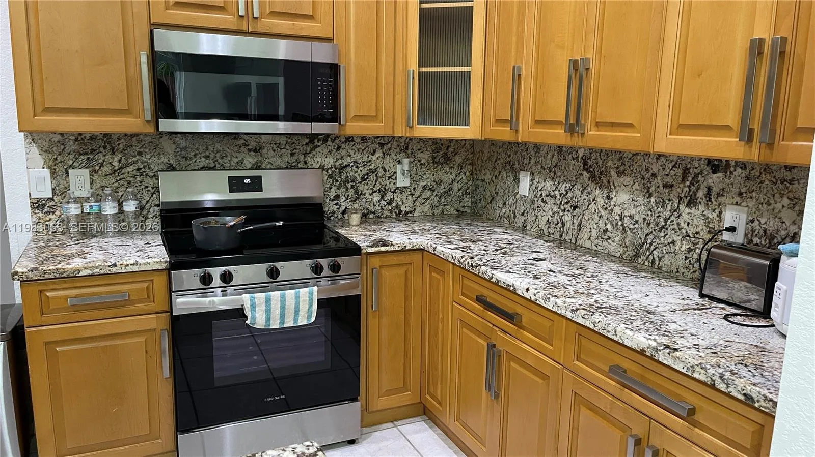 11581 SW 10th Ct, Pembroke Pines, FL 33025 photo 11