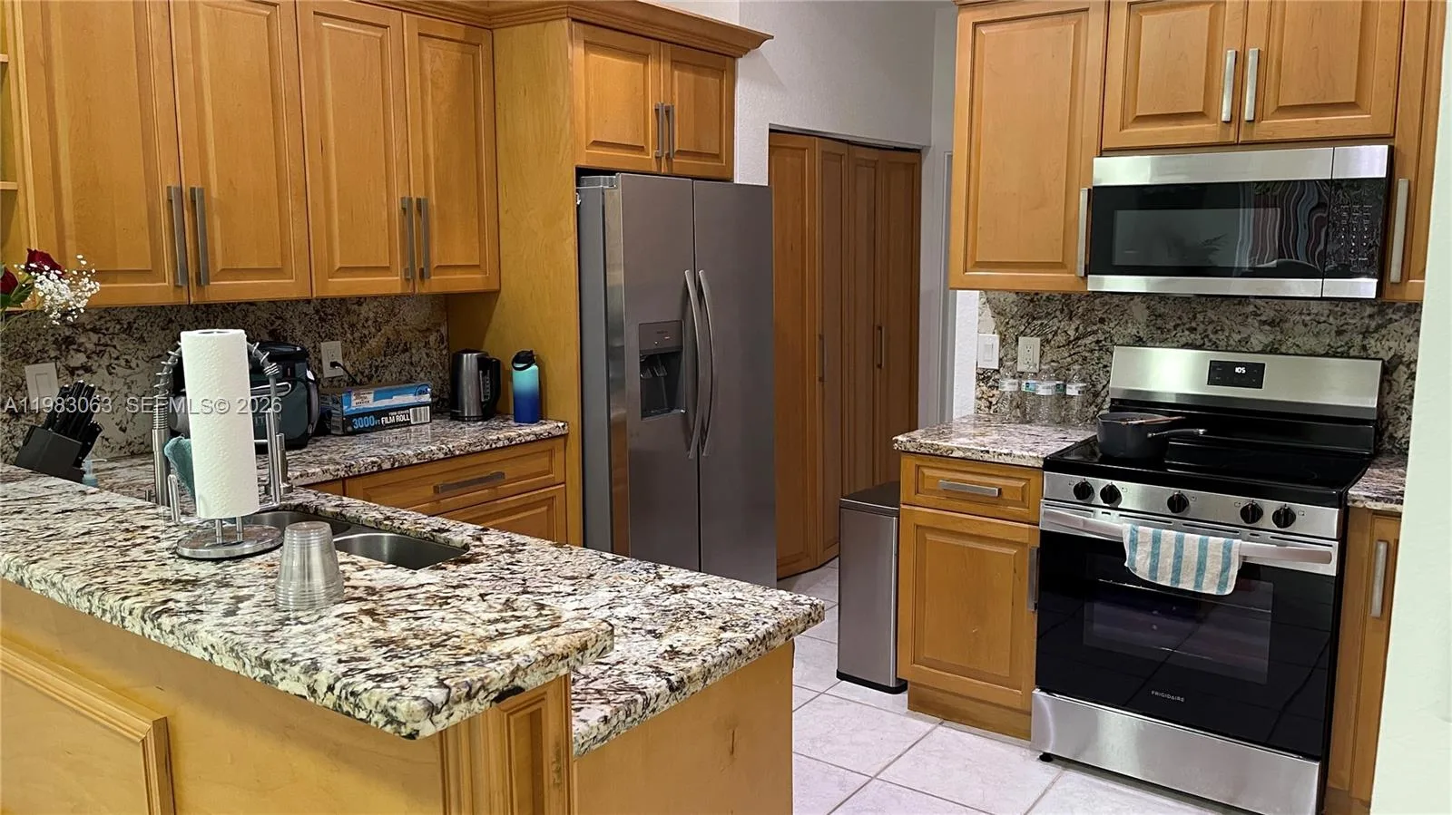 11581 SW 10th Ct, Pembroke Pines, FL 33025 photo 12