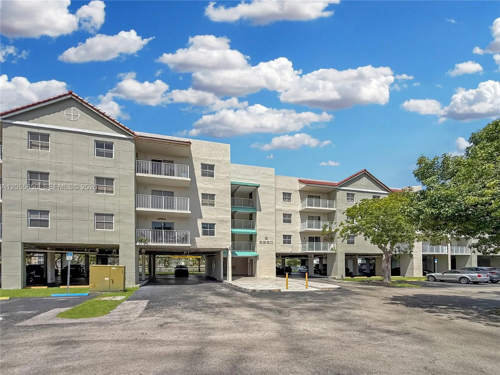 8260 SW 210th St # 309, Cutler Bay, FL 33189