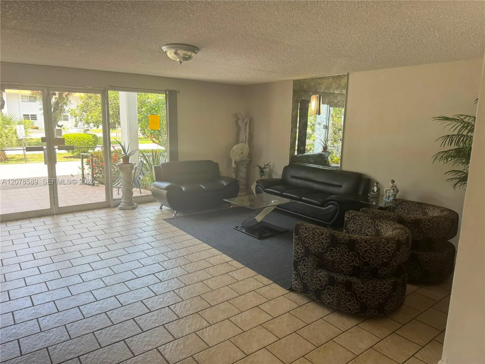 4880 NW 22nd St # 110, Lauderhill, FL 33313