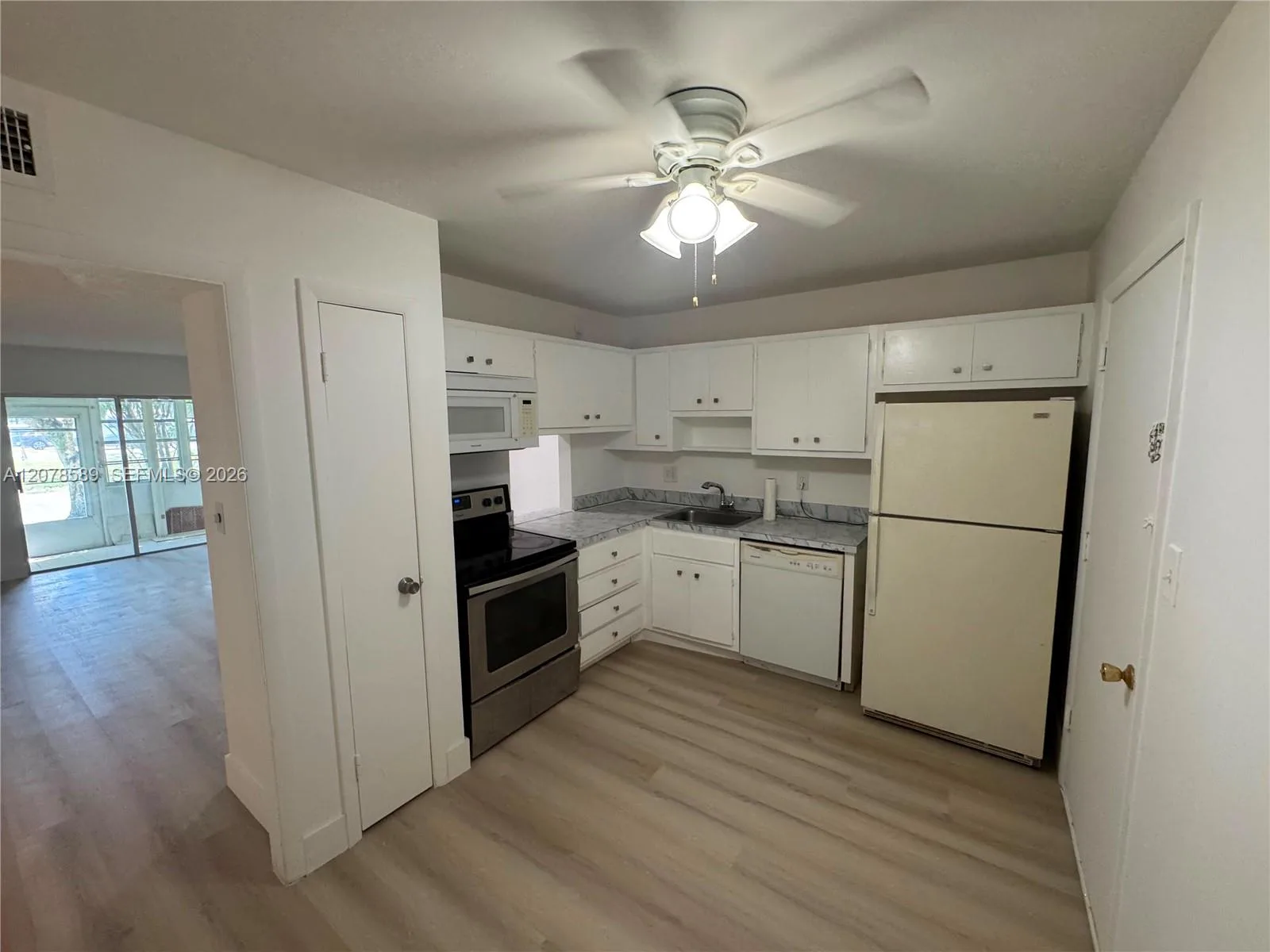 4880 NW 22nd St # 110, Lauderhill, FL 33313 photo 10