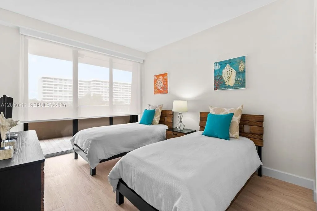 251 Crandon Blvd # 325, Key Biscayne, FL 33149 photo 10